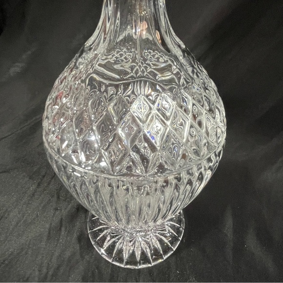 Fifth Avenue Crystal Decanter - Picture 7 of 14